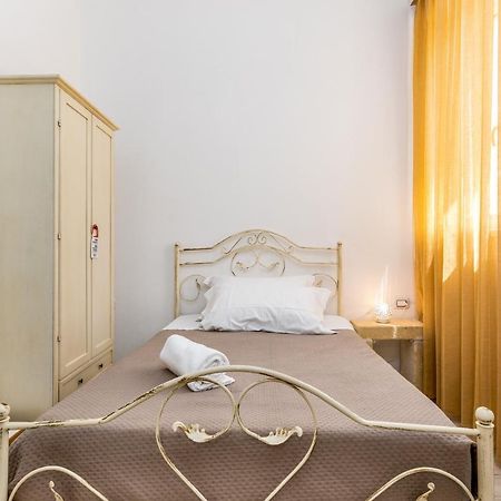 Hotel Reverse Torre Santa Sabina Extérieur photo